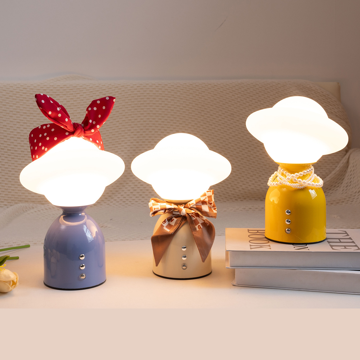 Cross-border simple and modern bedroom and study night light, creative decorative table lamp, ambient light, touch dimming and charging table lamp details Picture