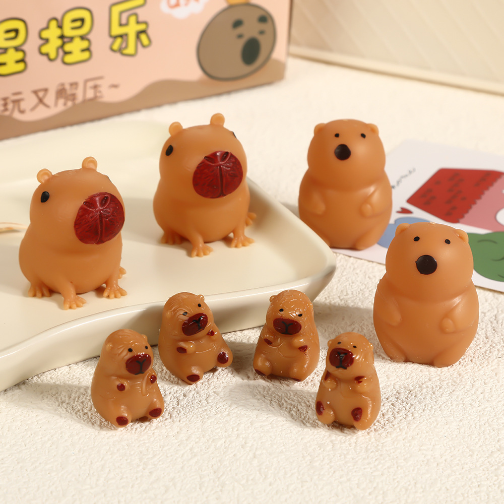 Cute mini Capibara, slow rebound, release stress relief, capybara toys, night market stalls, stress-relieving animals details Picture