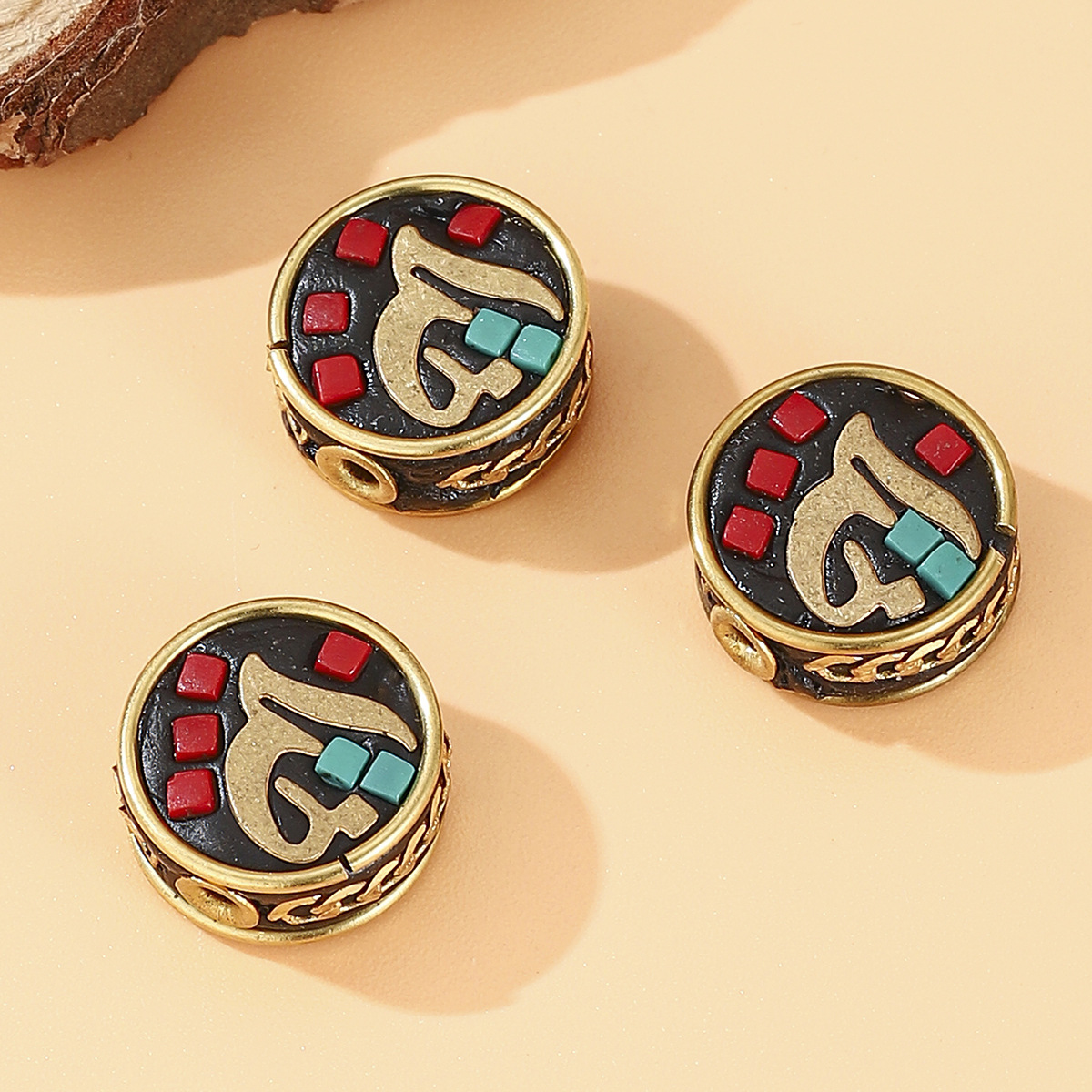 Tibetan retro six-character mantra back cloud bead DIY bracelet accessory, brass inlaid with red and green Nepalese beads details Picture