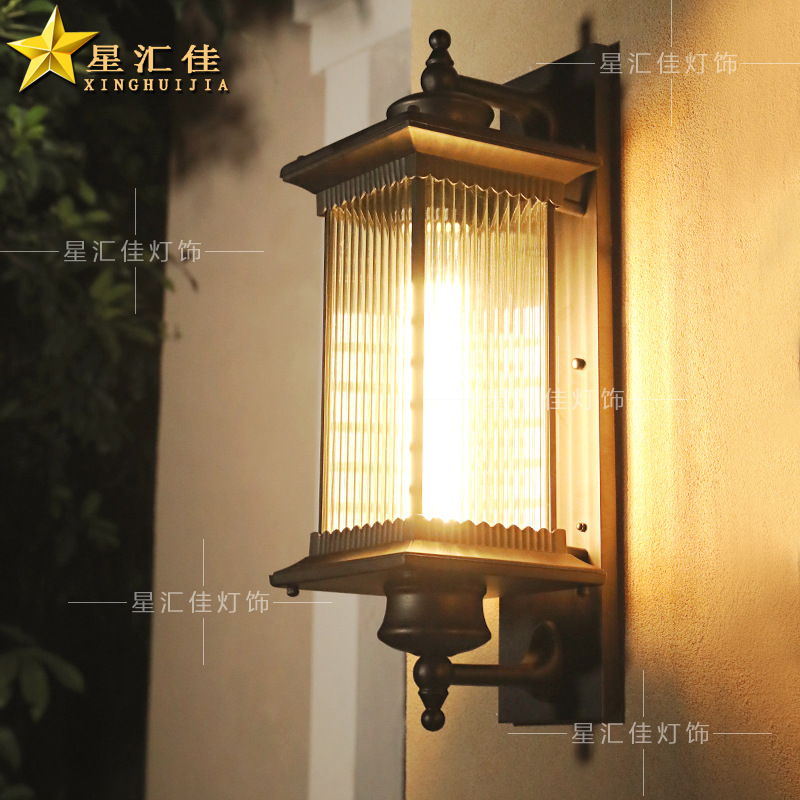 Modern Chinese-style outdoor wall lamps with waterproof features for villas, courtyards, retro outdoor balconies, and columns on both sides of the main entrance details Picture