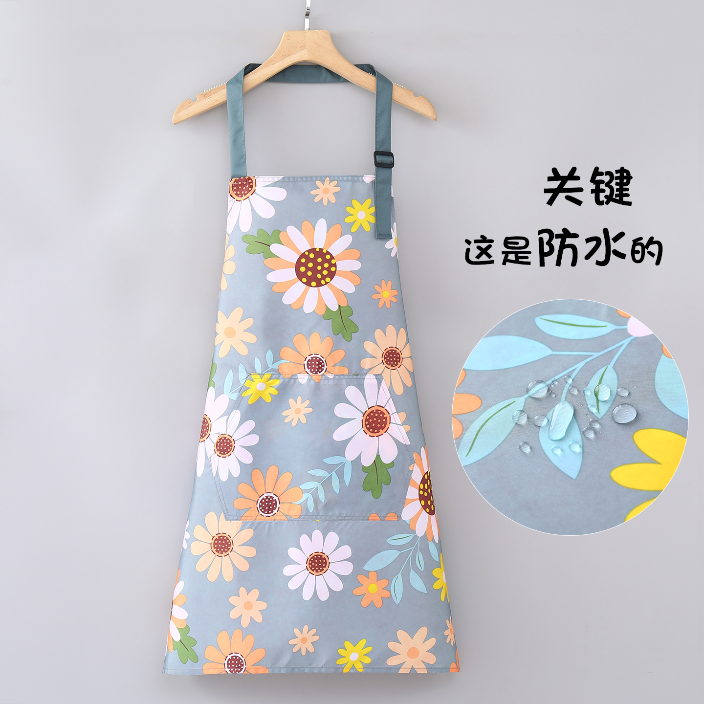 A long-sleeved fashionable women's apron with blue floral patterns Specification image