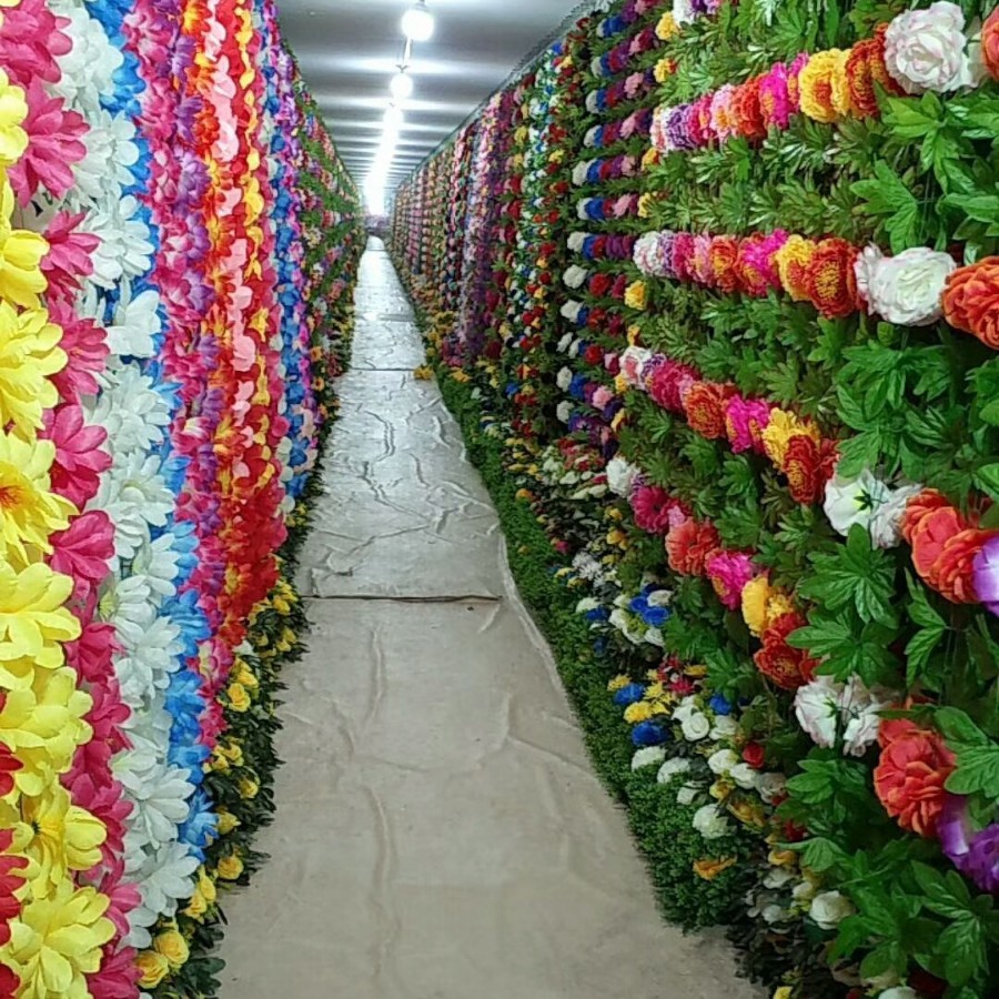 Wholesale of cheap and elegant Qingming Festival tomb-sweeping flowers, funeral supplies, cemetery flowers for tomb-sweeping, and preserved flowers Specification image