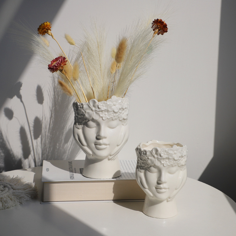 2026 Nordic Creative Home Desktop flower arrangements, figure statues, ornaments, human body ceramic vases, artistic flower vases, cross-border wholesale details Picture