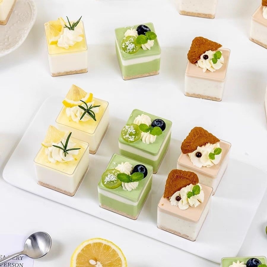 正方形慕斯杯一次性透明70ml布丁杯果冻杯摆摊餐厅婚宴厂家现货白底实物图