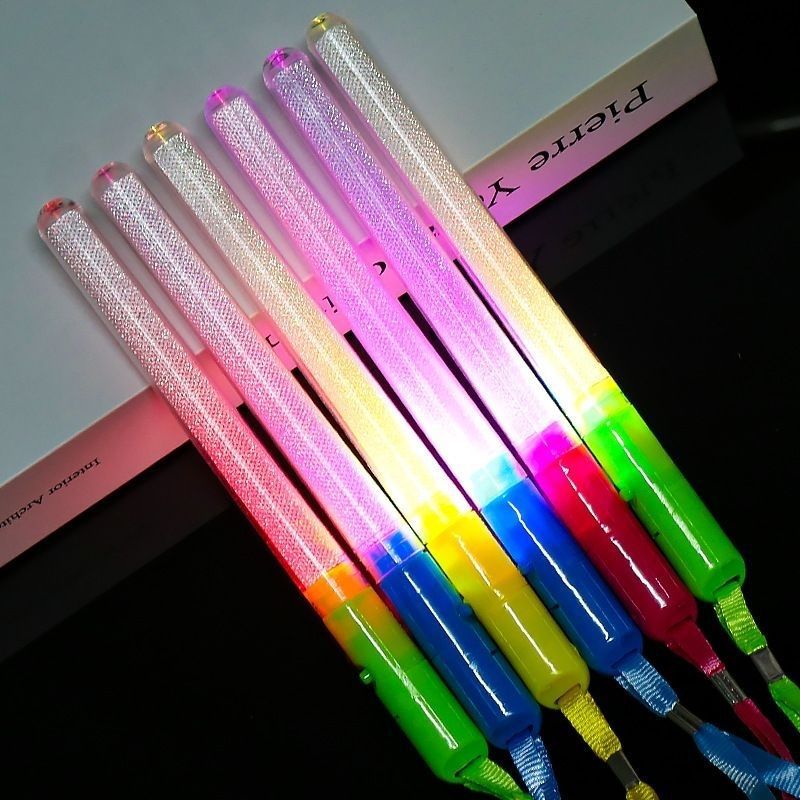 Luminous seven-color cheering glow sticks Concert Glow Sticks Glow Sticks wholesale Glow Sticks Glow concert bar Application Scenario