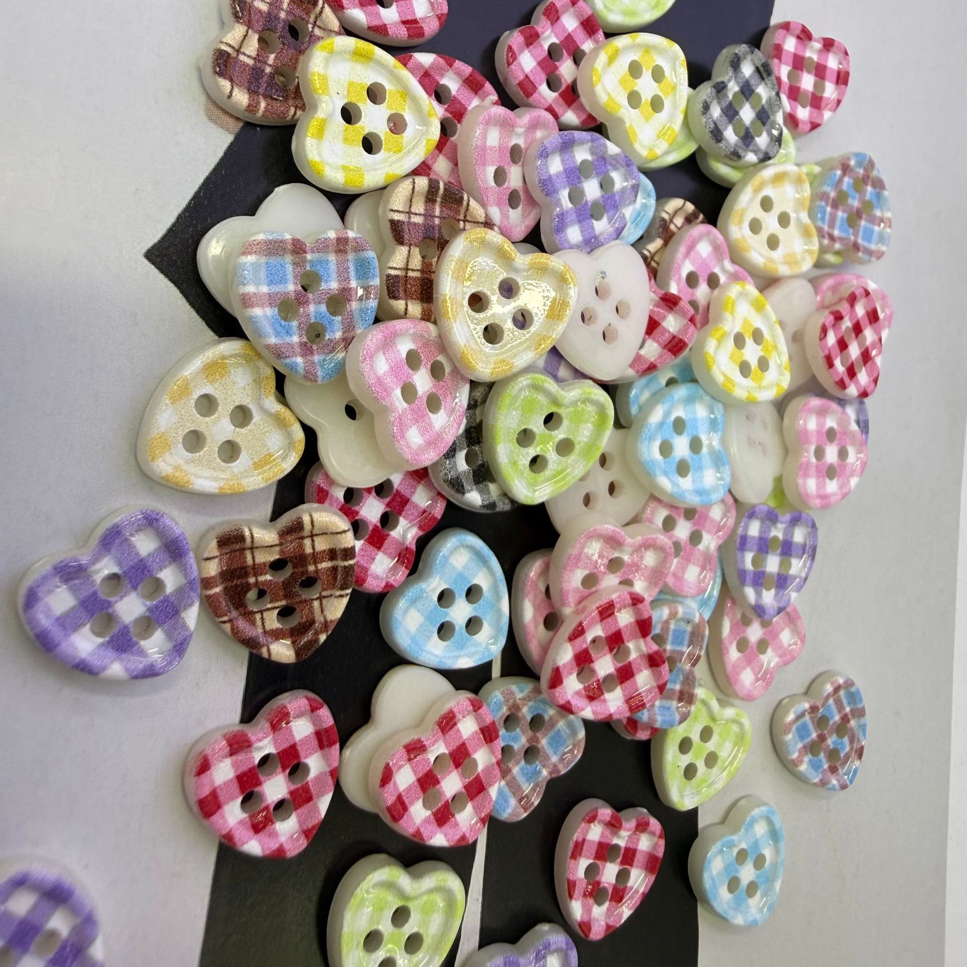 New summer ice-transparent checkered heart button diy handcrafted material clothing accessory button with four eyes