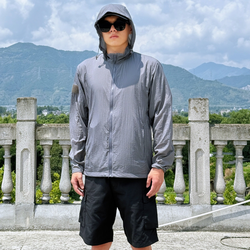  逸途 皮肤衣男户外连帽运动夹克2025夏季新款超透气休闲防晒衣薄款外套细节图