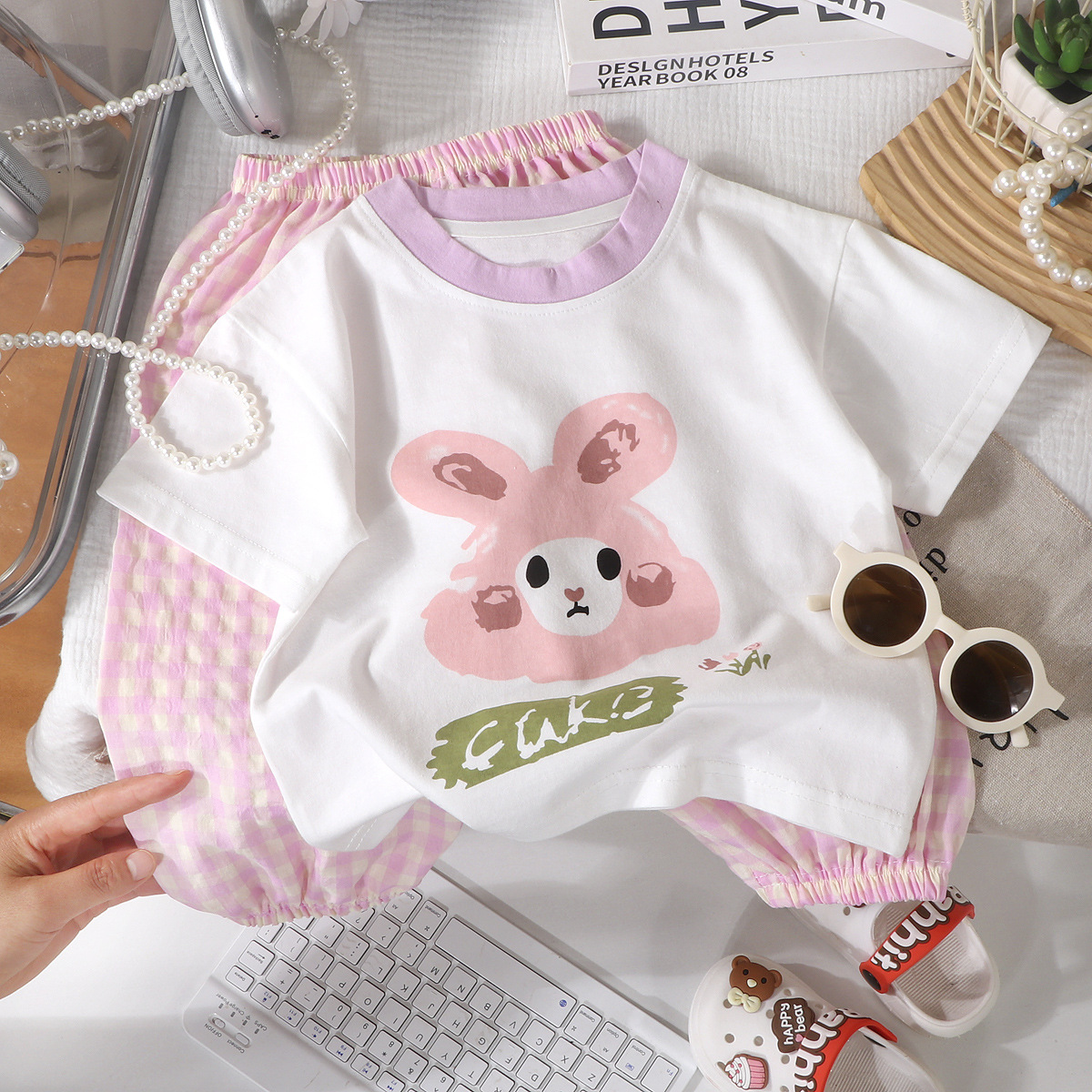Girls' short-sleeved and long pants set, summer boys' pure cotton half-sleeved and small children's baby T-shirt and pants two-piece set wholesale details Picture