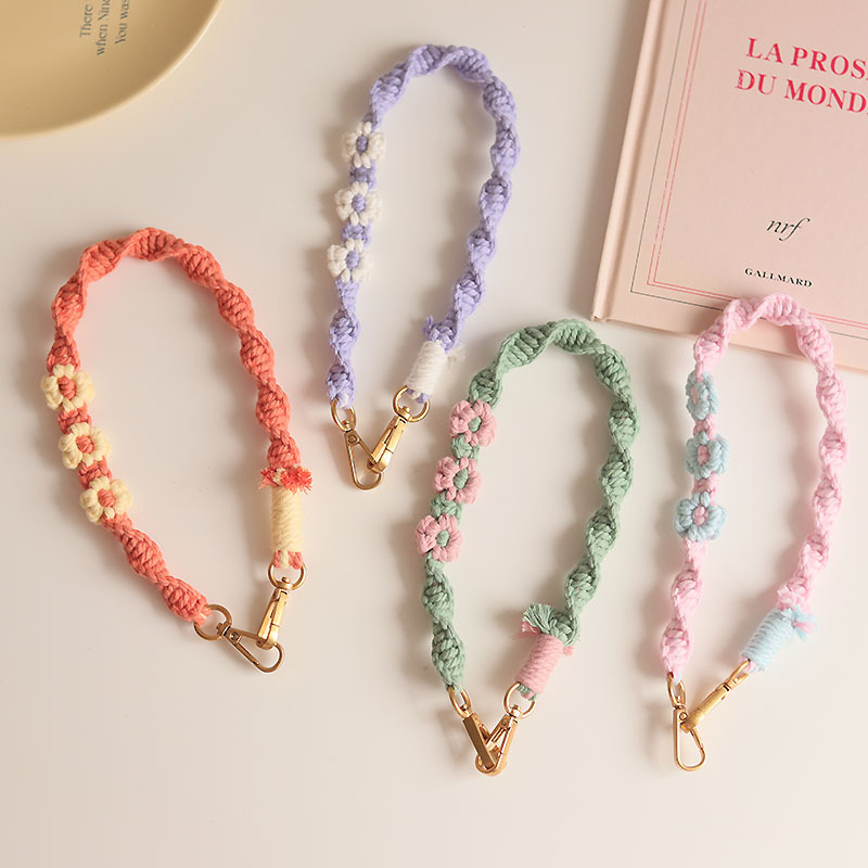 ins hand-woven flower-colored keychain pendant, bag replacement, cotton rope, mobile phone lanyard, chain for women