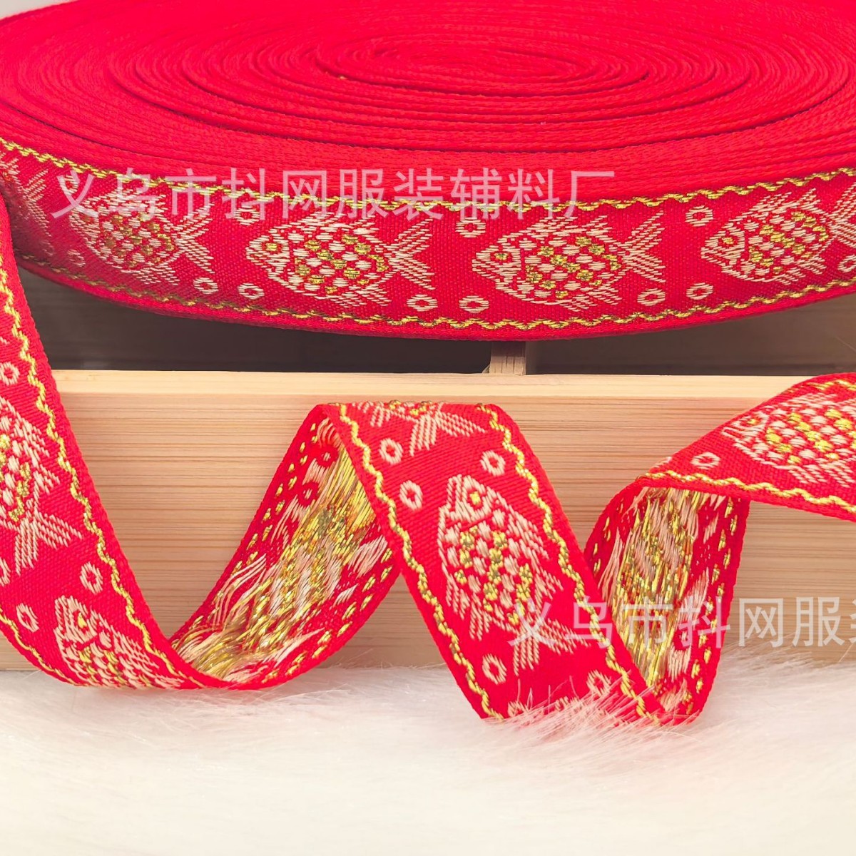 1.1-3.0cm rojo grande fiesta dibujos animados arco tocados accesorios correas bordado de moda jacquard correas para el pelo Specification image