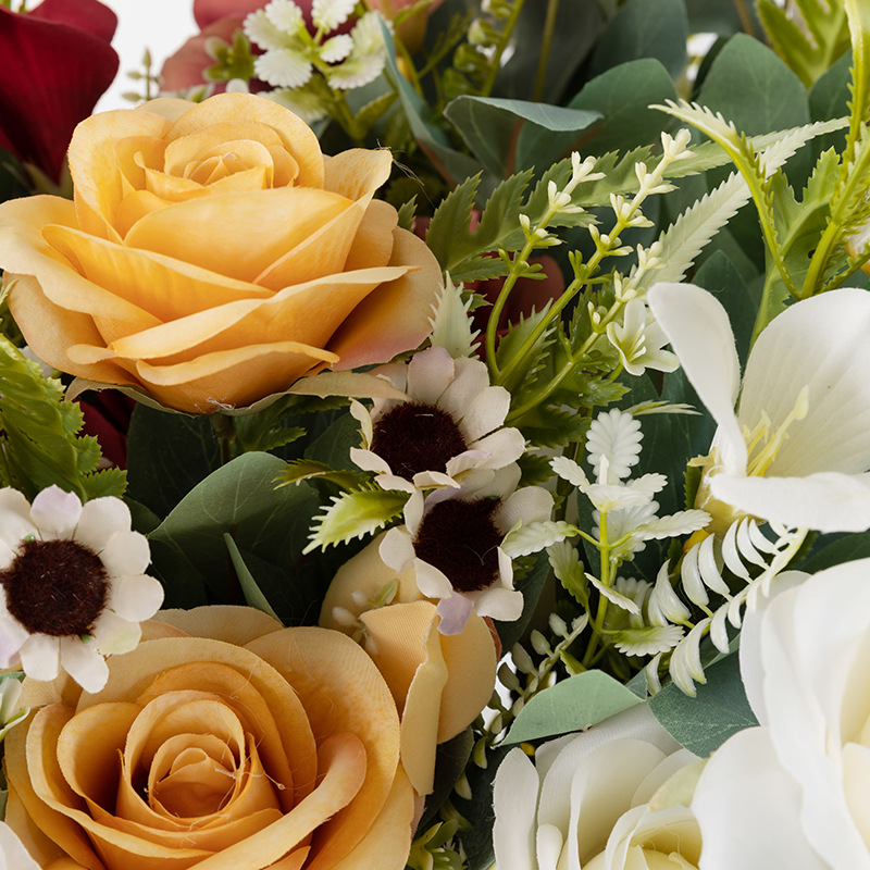 Wholesale of simulated fan-shaped Dutch roses for weddings, artificial flower sets and decorations, large bouquets, multi-headed roses Application Scenario