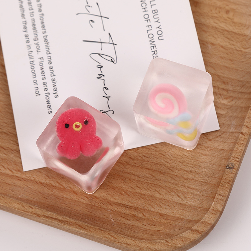 Fruit Animal Series red little octopus plastic stress-relieving toy Cartoon ice cube Kneading Fun Stress-relieving toy details Picture
