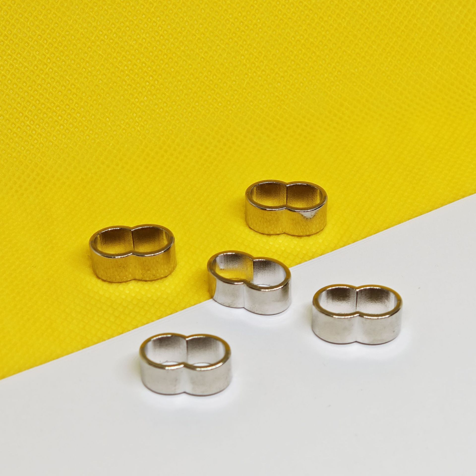 8mm metal 8-shaped buckle for hoodies, pants, belts, bags and other hardware accessories, adjustable large snap-on alloy bucket lock details Picture