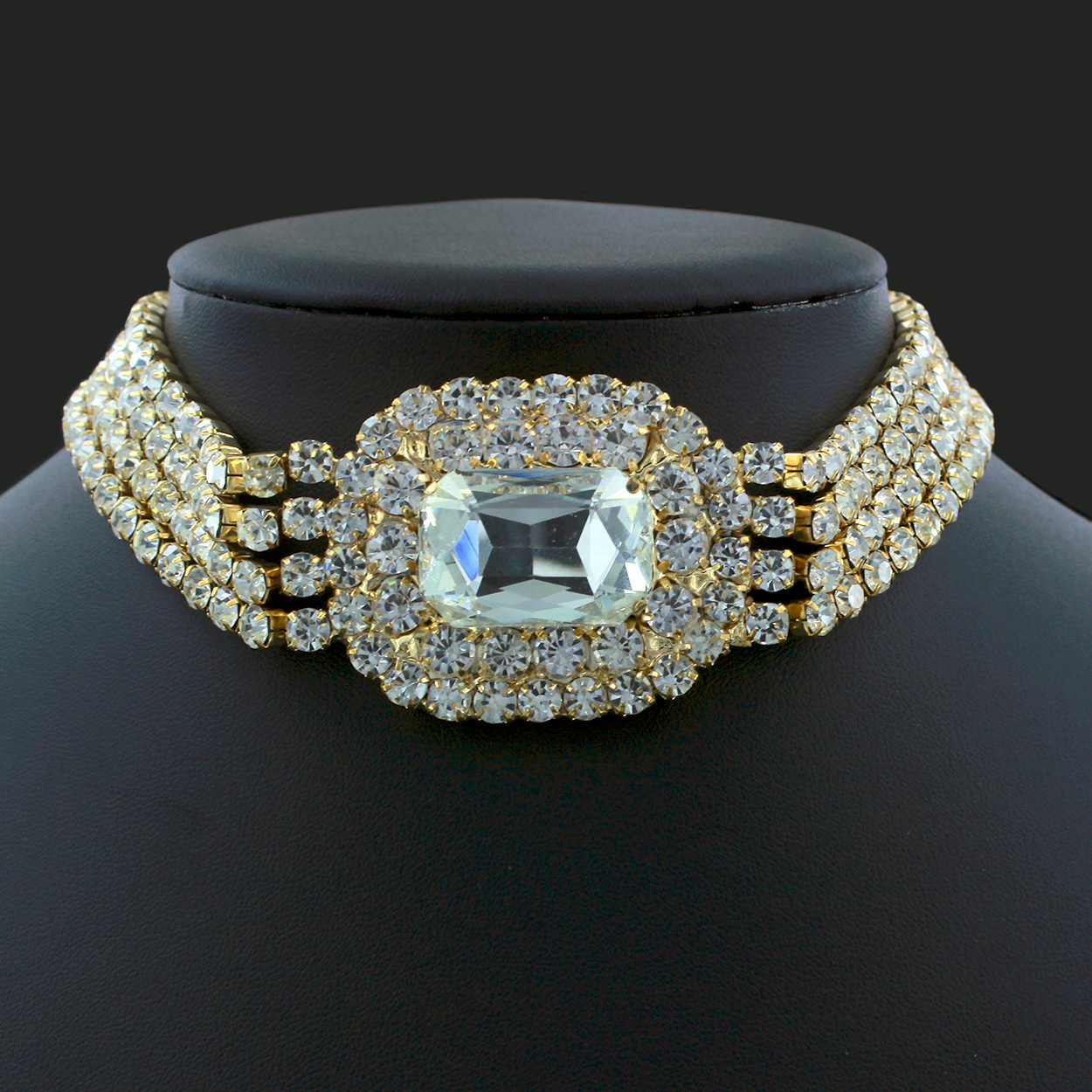 Cross-border European and American export 4-layer water diamond exaggerated personality necklace choker, elegant, shiny and luxurious claw chain necklace wholesale supply details Picture