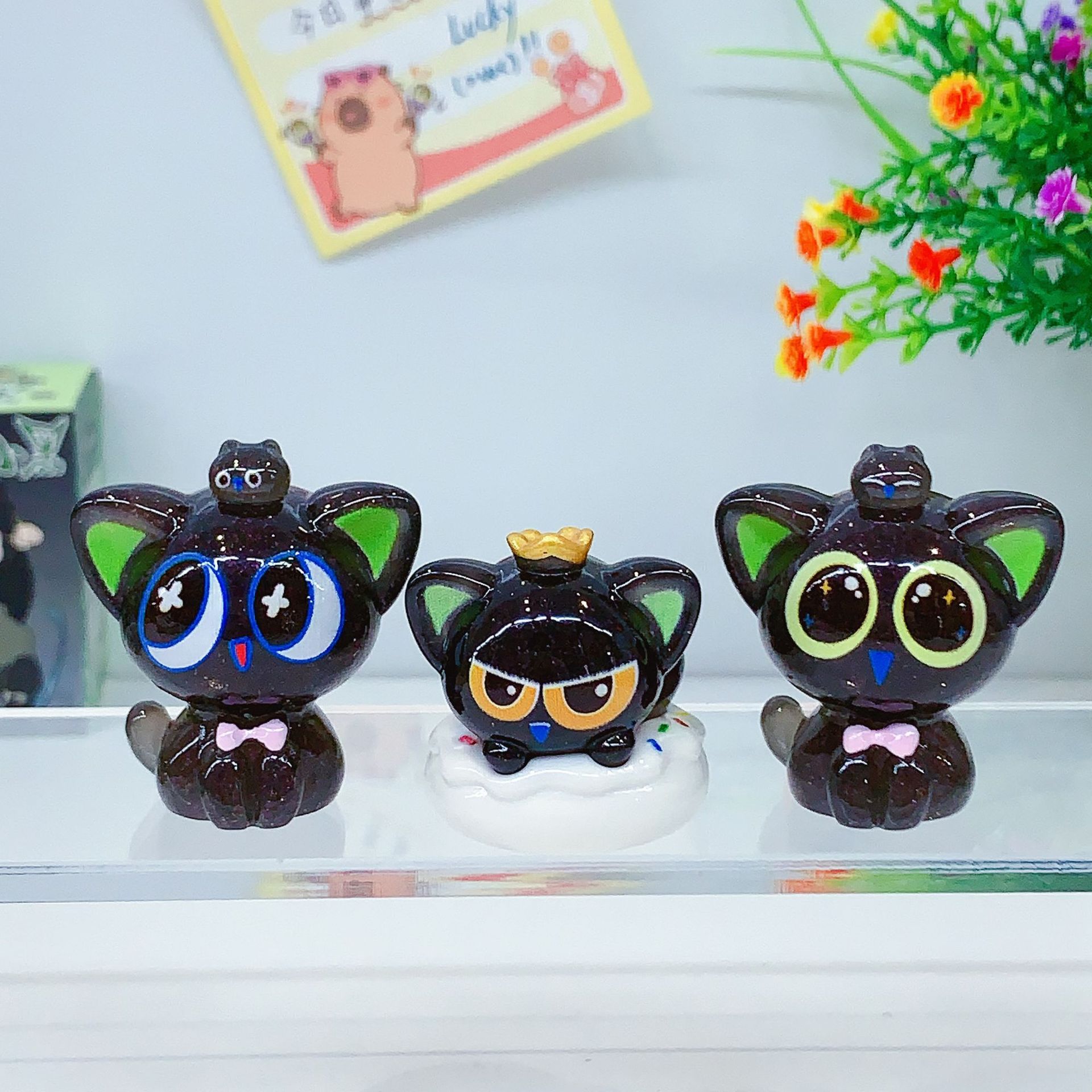 The plush blind box of the cartoon doll Luo Xiaohei's War Record series is a hot-selling diy accessory for desktop decoration Specification image