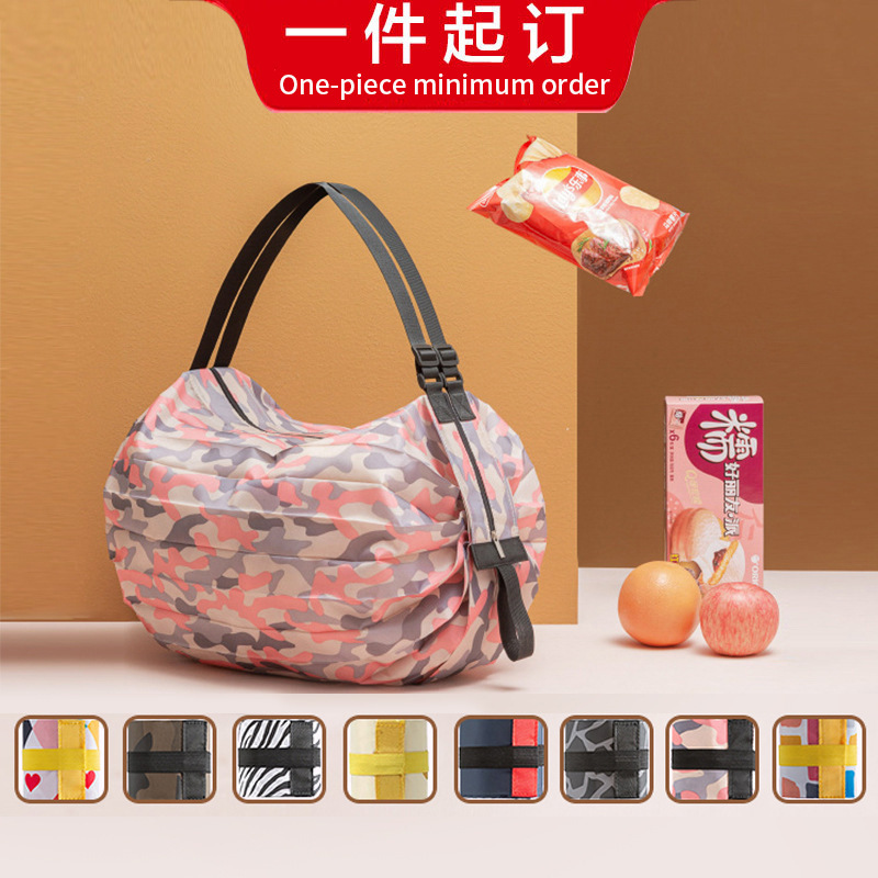Cross-border folding eco-friendly shopping bags, travel single-shoulder portable thickened oversized shopping bags, supermarket eco-friendly bags Application Scenario