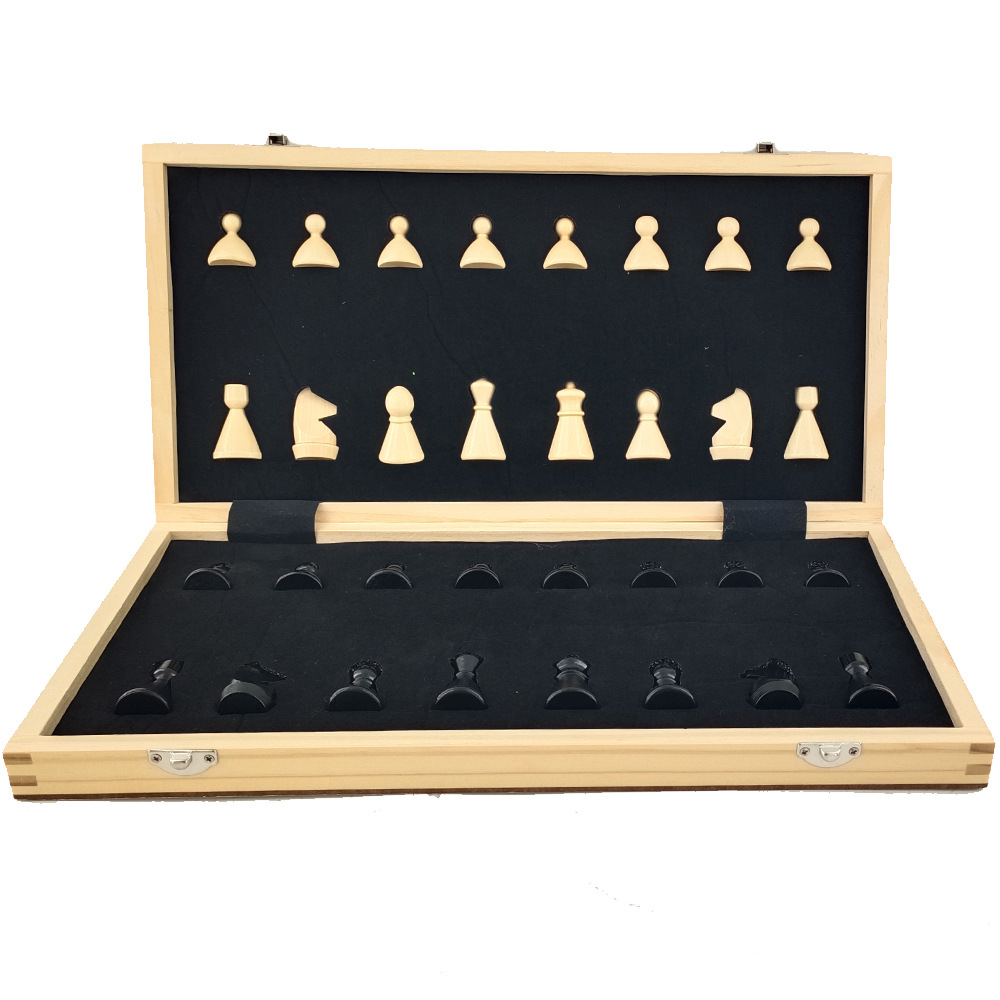 39cm foldable chess board game toy, game entertainment party, wooden factory direct sales and wholesale portable home Application Scenario