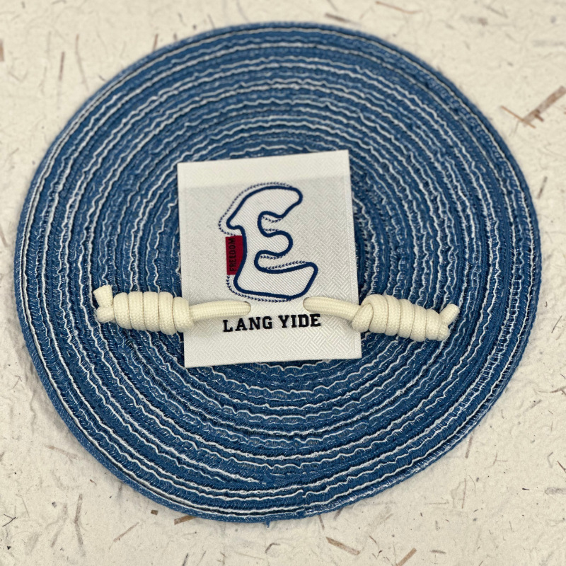New national trend cartoon pattern woven label embroidery patch rope ins clothing, pants and accessories DIY patch patch creative label Application Scenario