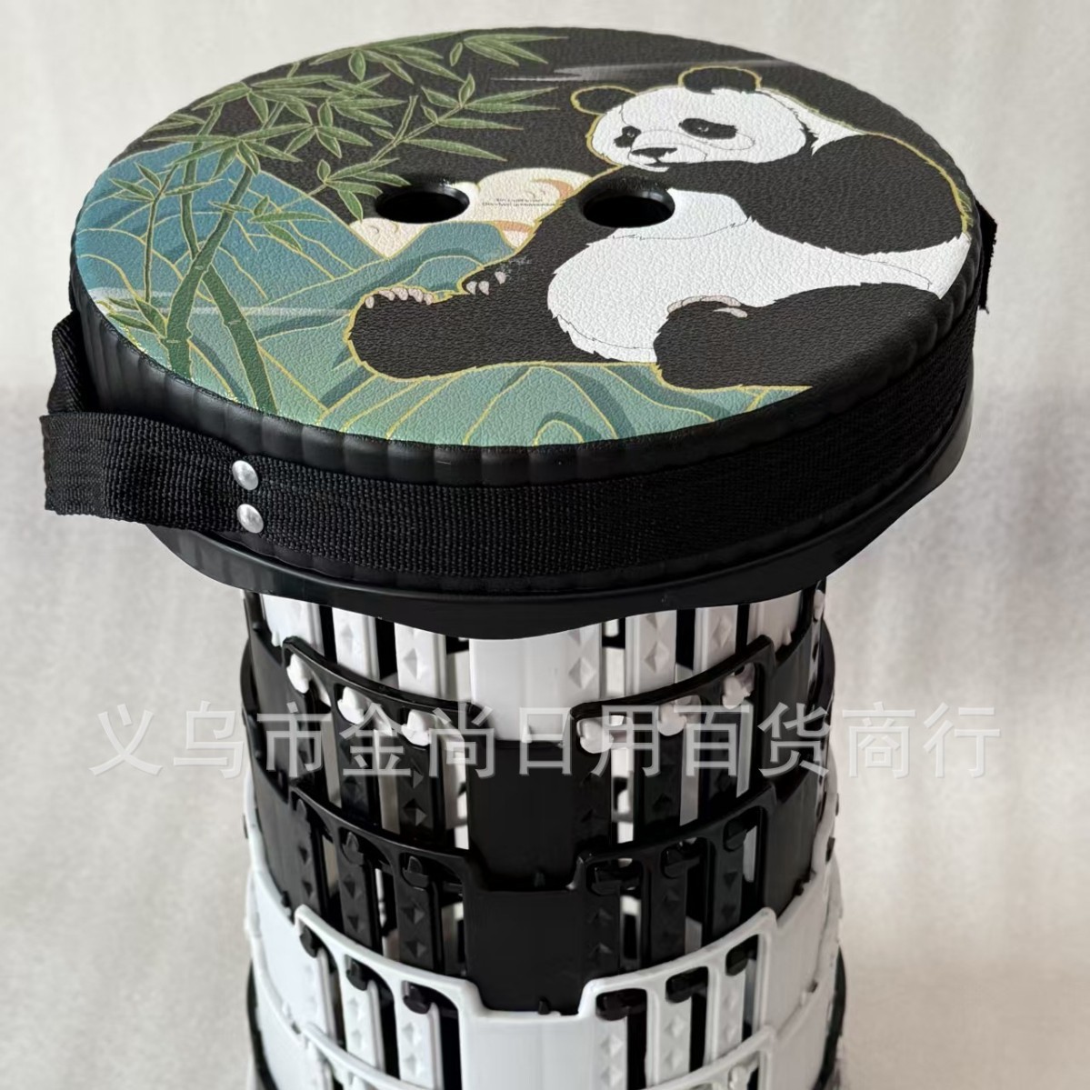 High appearance level 12-pattern folding stool, outdoor folding stool, internet-famous portable, easy to store, adjustable stool Application Scenario