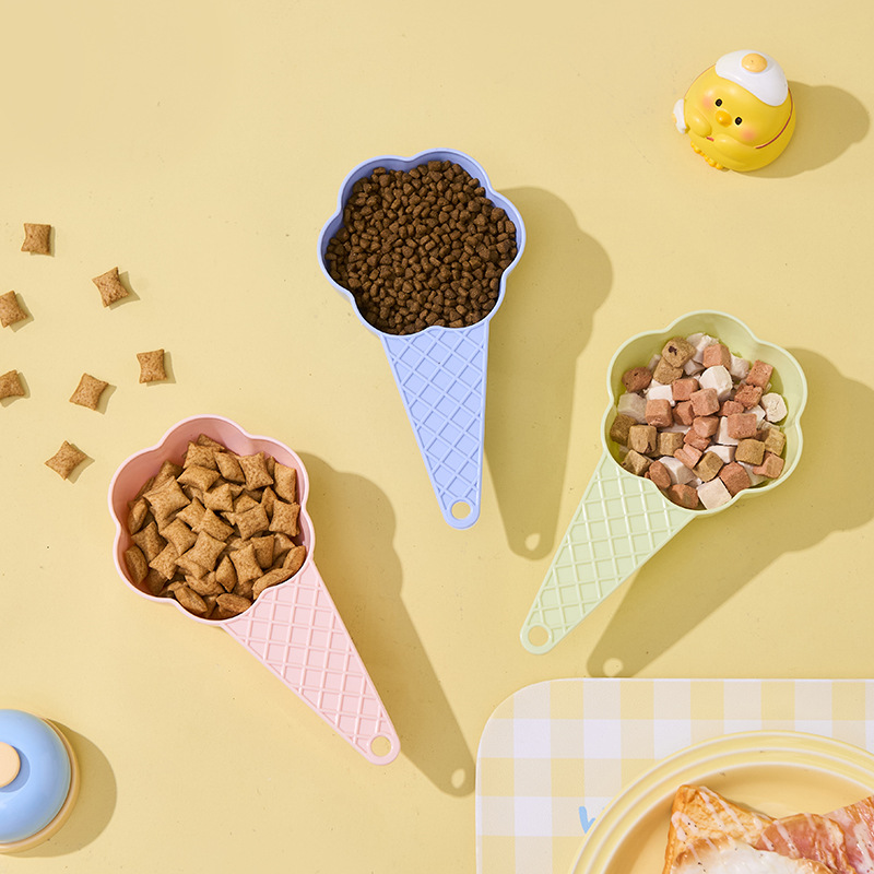 New wholesale pet supplies spoons, dopamine-colored ice cream shaped food spoons, easy-to-clean cat and dog food spoons details Picture