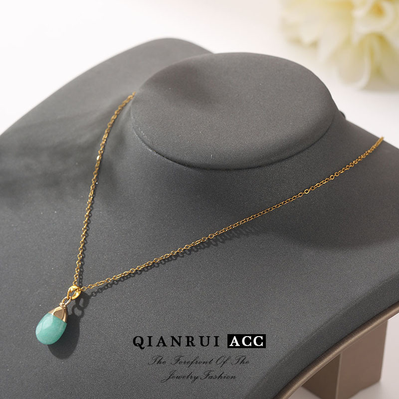 The new green-cut natural stone necklace and pendant are French niche and light luxury design accessories that are fashionable and simple Specification image