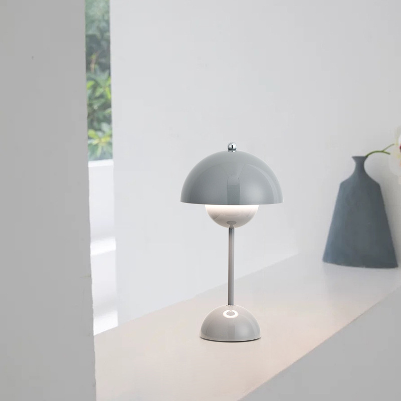 Transfronterizo de comercio electrónico recargable usb pequeña luz de noche nordic bráctea lámpara de mesa dormitorio lámpara de cabecera touch eye care lámpara de mesa de aprendizaje Application Scenario