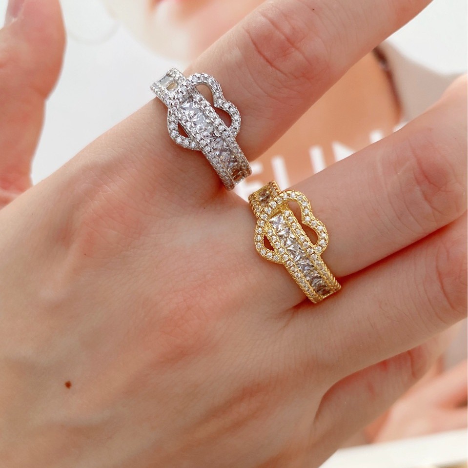 New 18K gold-plated bracelet with a light luxury style, heart-shaped zirconium-inlaid open ring bracelet, cross-border jewelry supply for women details Picture
