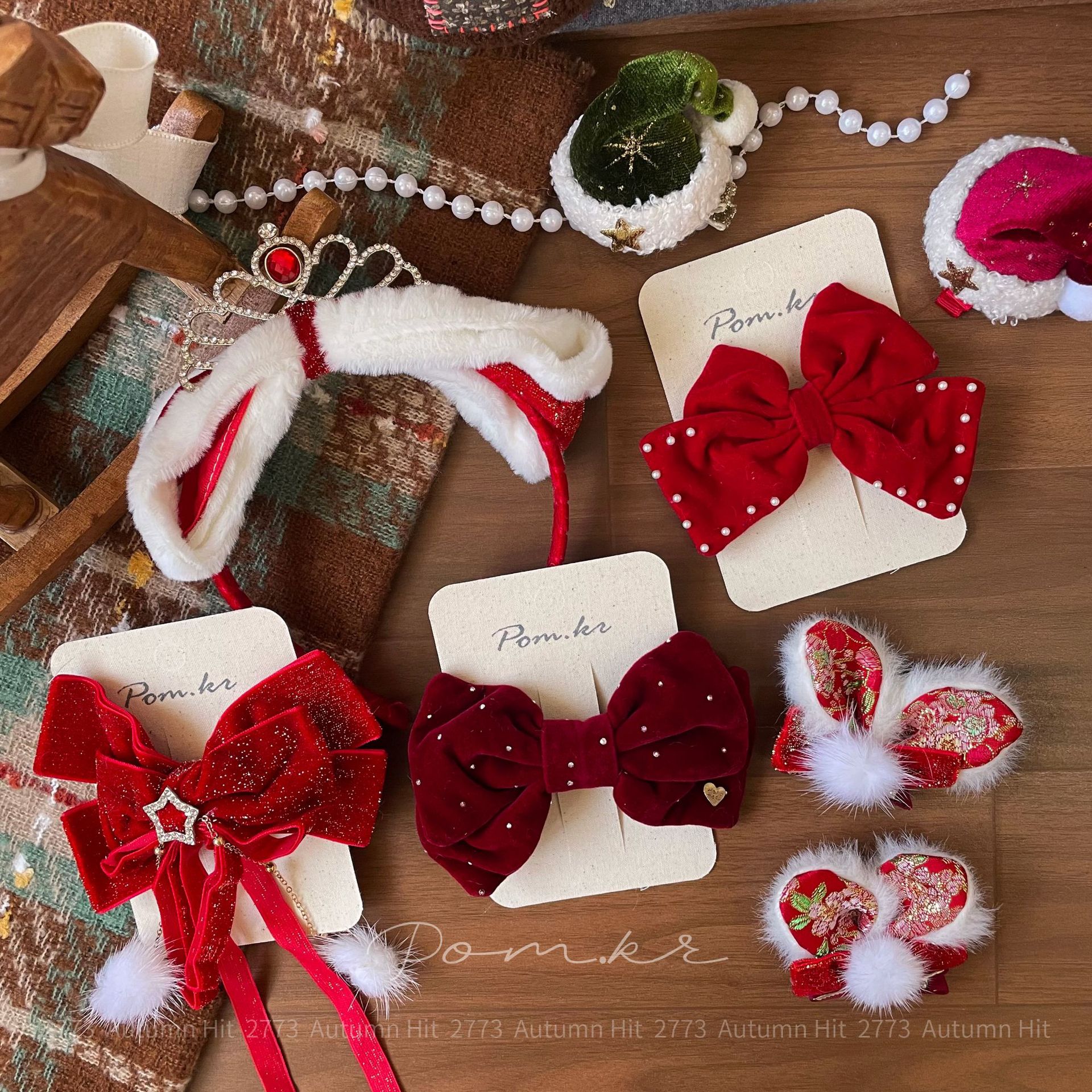 Korean-style children's red textured velvet fabric bow hair clips, girls' plush ball hair bands, hair bands, girls' hair accessories Specification image