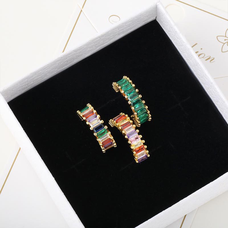 Japanese and Korean fashion semi-round stud earrings, simple and elegant for women, ins niche design, high-end feel, colorful zircon earrings and earrings Specification image