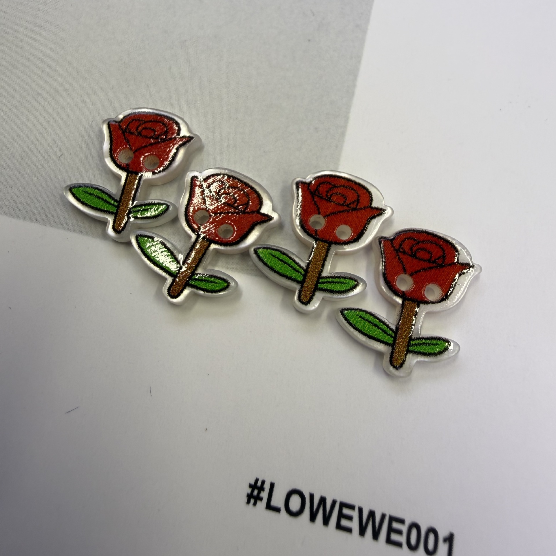 15*13.5mm red rose button children's shirt, shirt button cardigan, DIY decorative button accessories details Picture