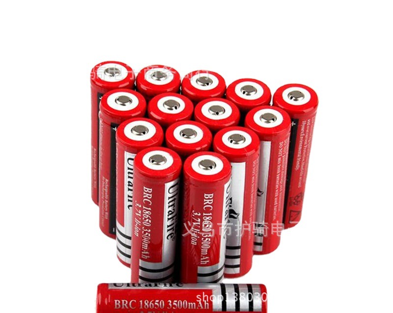 电池/充电宝/电动车锂电池/大容量充电宝/锂电池白底实物图