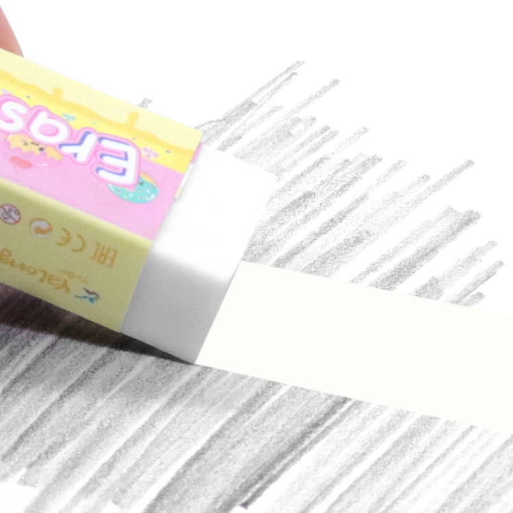 الأطفال عبر الحدود في يايرون يقومون بمسح مطاطي مطاطي بقأقلام الرصاص المطاطية غير السامة Item Picture