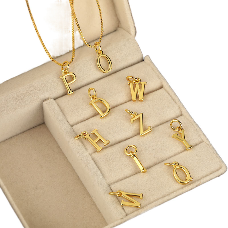 A new 26-letter copper electroplated DIY necklace pendant from Europe and America, a versatile and high-end necklace for women. Wholesale Item Picture