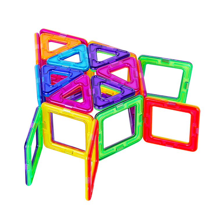 Wholesale of 96pcs large-capacity bucket diy strong piece building block sets, children's educational and creative early education magnetic toys Item Picture