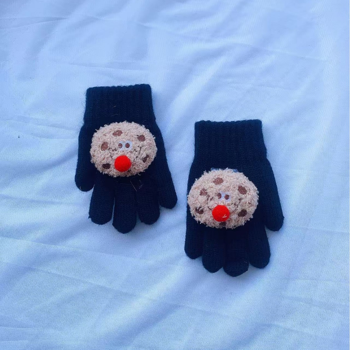 儿童手套实物图