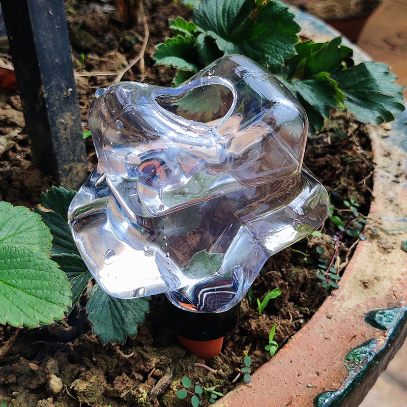 Star-shaped automatic watering device, household lazy person's flower watering seepage device, potted plant drip irrigation irrigation drip irrigation seepage device Specification image