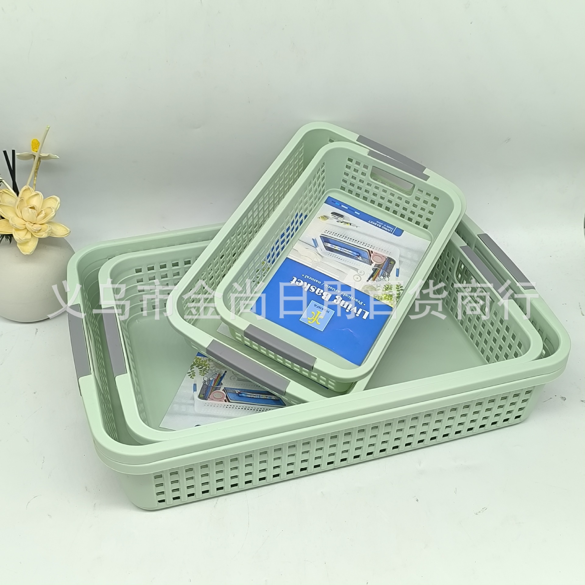 Household plastic rectangular storagebox, thickened miscellaneous storagebox, desktop office document storage Application Scenario