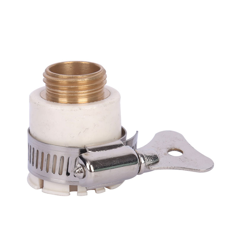 厂家大量供应新款铜外丝8爪接头洗车水枪橡胶接头白底实物图