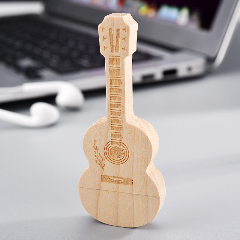 Wholesale wooden USB flash drives of 32g high-speed personalized guitars, corporate gifts, advertisements, 64g car USB flash drives in stock Application Scenario