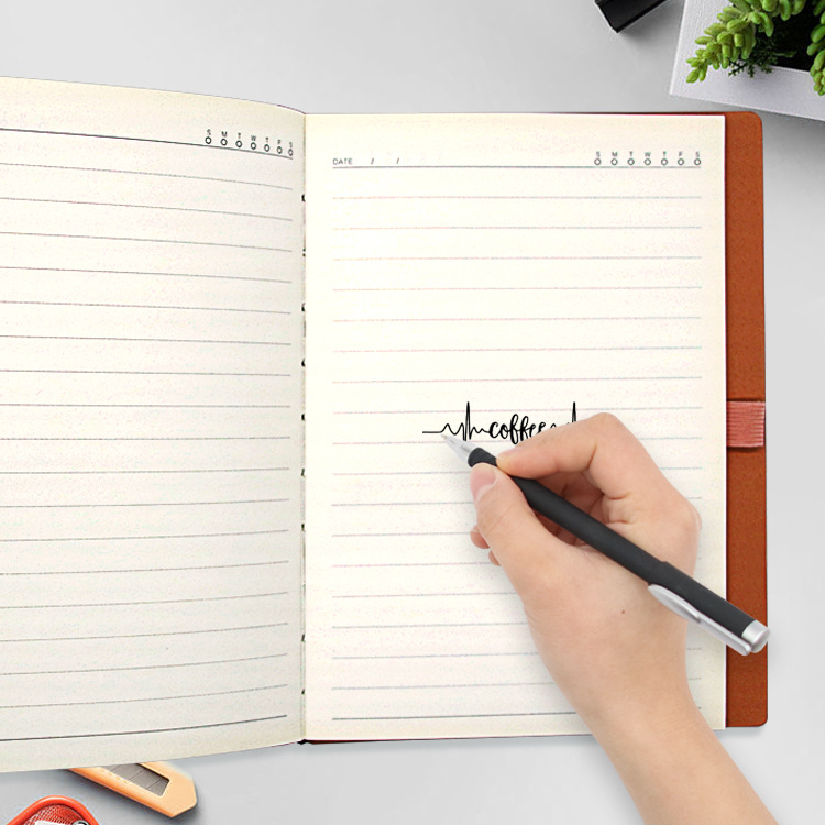 Yalong Cross-border's new fashionable design A5 leather notebook, a notebook manufacturer, is suitable for schools Application Scenario