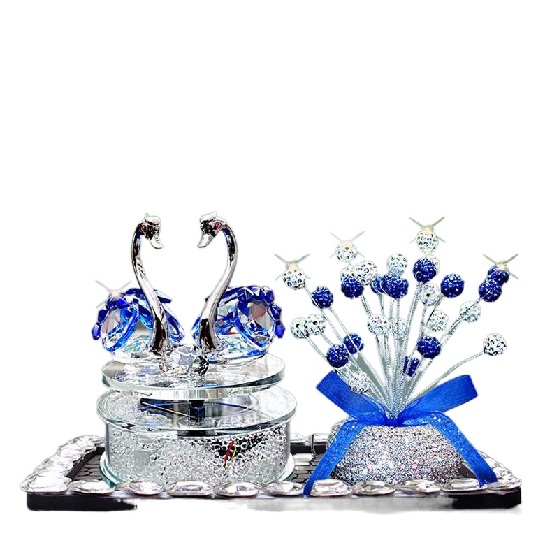 سيارة "البجع" التي تعمل بالطاقة الشمسية، نوع جديد من النساء في طراز 2025. Item Picture