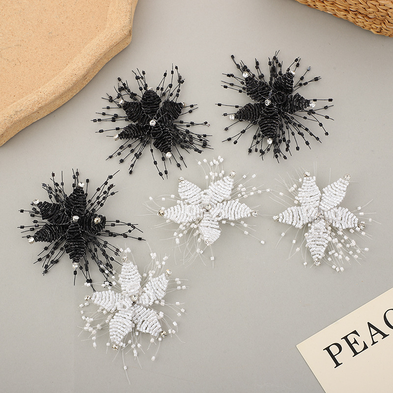 厂家直供饰品服饰配件DIY手工水钻花朵串珠发夹耳饰配饰胸针材料细节图