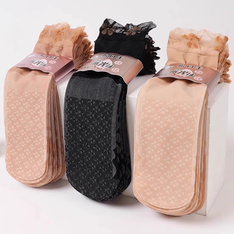 Lace lace loose-fitting socks for women, thin summer socks that don't pinch the feet, elderly socks, mother socks, short silk socks, crystal silk, anti-hook silk details Picture