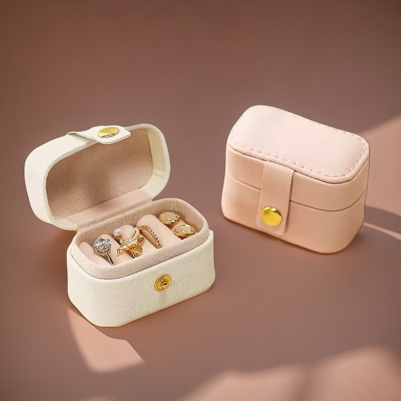 2026 Cross-border Simple ins Mini Jewelry Ring Box, Travel Portable stud accessory Box, Leather Earring storage box details Picture