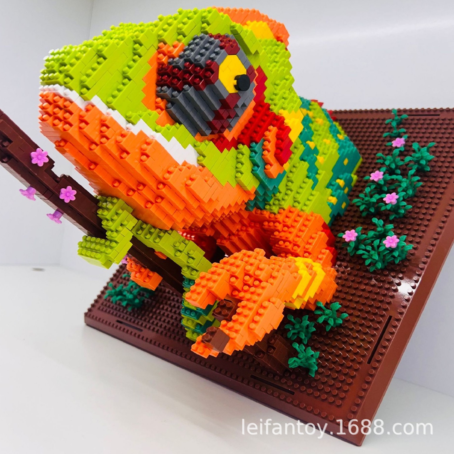 Cross-border exclusive micro-particle three-dimensional building blocks, animal murals, assembly building blocks, wall paintings, toys, gifts and ornaments Application Scenario