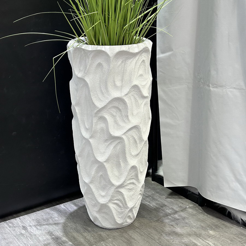 Nordic-style corrugated patterned tall vase, magnesium oxide bright white vertical patterned high-end ceramic flowerpot, size combination style large flowerpot Application Scenario