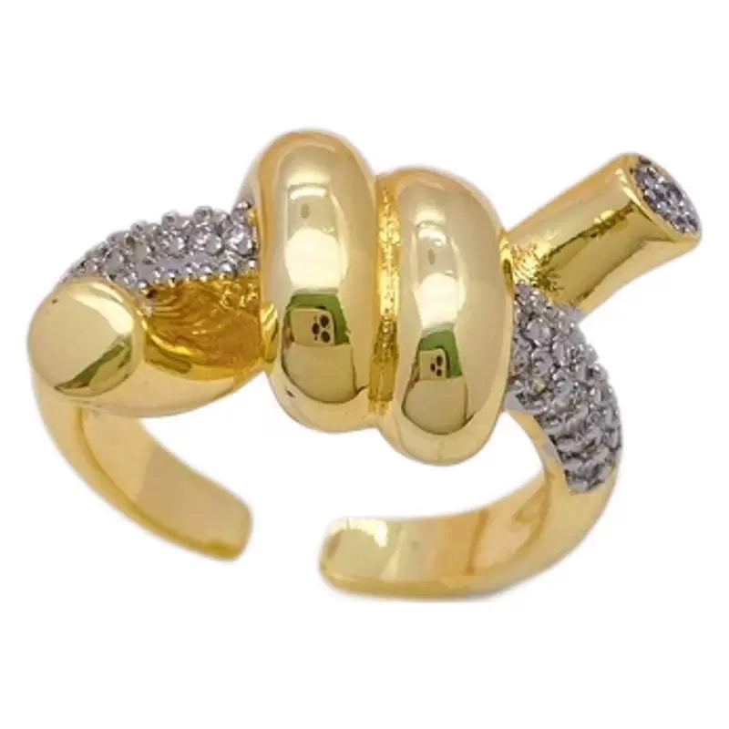 European and American cross-border two-color electroplated diamond-encrusted ring, ins unique, niche and exaggerated ring, versatile and trendy finger Item Picture