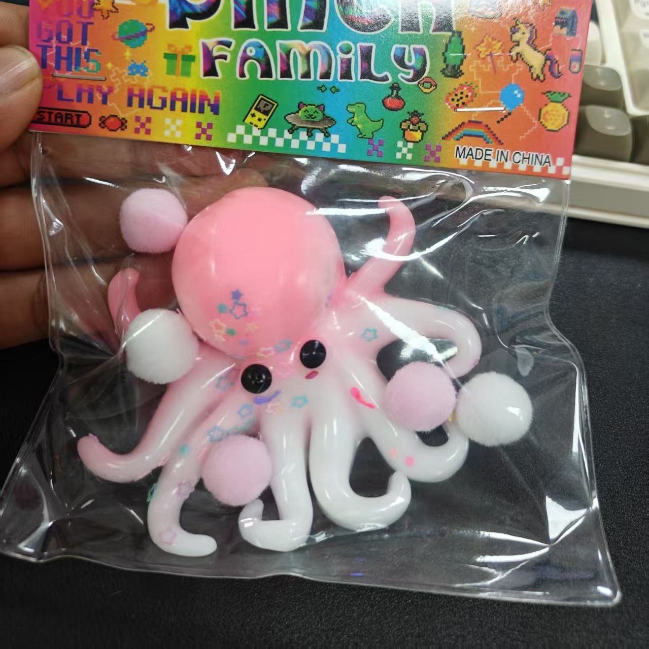 Octopus Pinching Fun Stress-relieving and venting toy, the same style as Xiaohongshu, sticky bag, muddy feeling, slow rebound Octopus Pinching Specification image