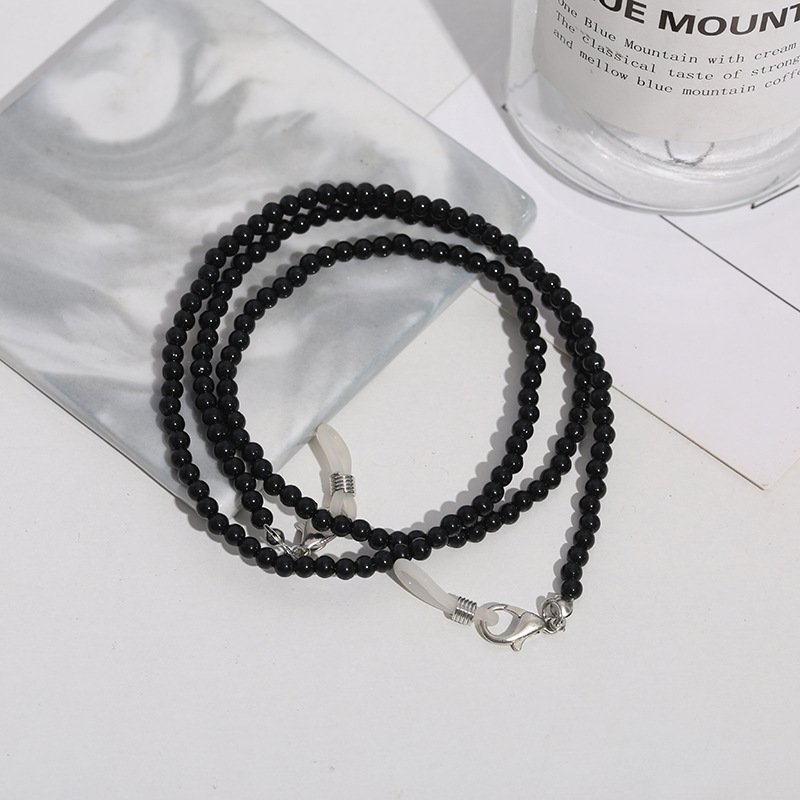 Factory direct supply of European and American masks, face shields, pendant chains, imitation pearl glasses chains, neck-hanging anti-loss pearl bracelets and necklaces, lightweight Specification image