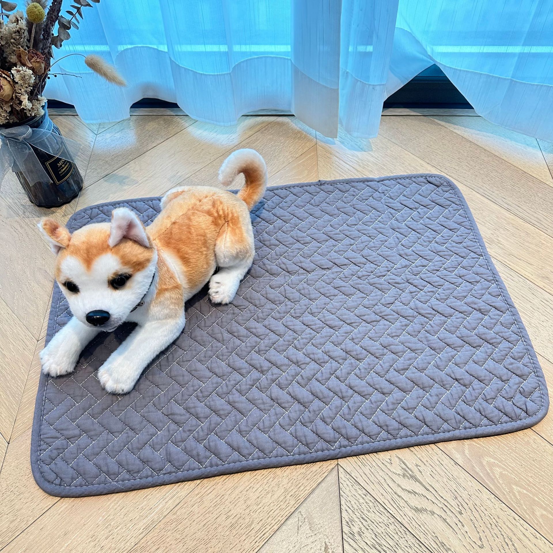Plain pure cotton floor mat, quilted anti-slip mat, entrance bedroom floor mat, kitchen mat, pet mat, carpet anti-slip and silent details Picture